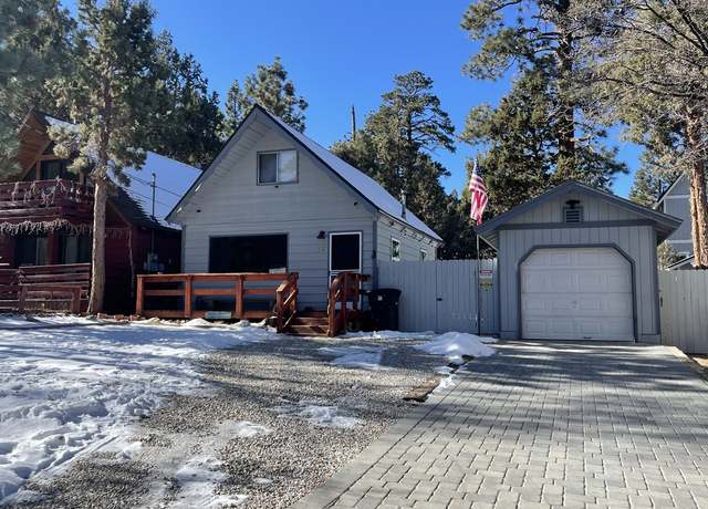 Photo of 722 Moreno Ln, Sugarloaf, CA 92386
