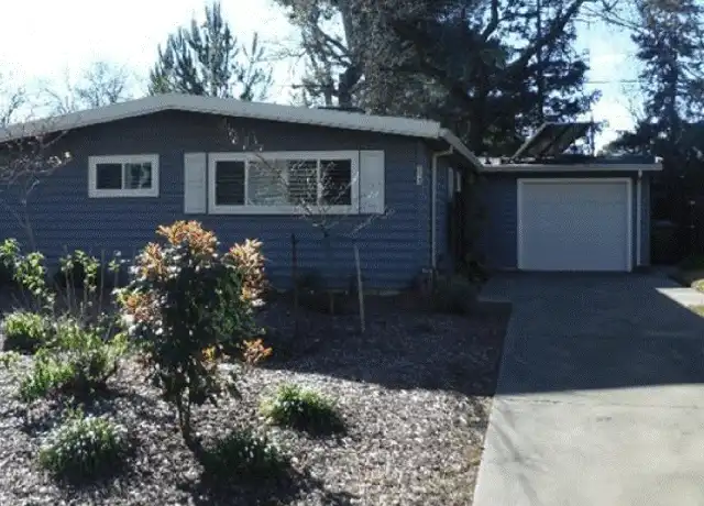 Property at 713 M St, Davis, CA, 95616, 3 beds, 2 baths, [object Object]
