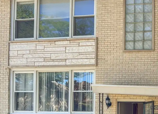 Property at 5043 W Cornelia Ave #2, Chicago, IL, 60641, 3 beds, 1.5 baths, [object Object]