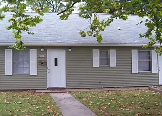 Property at 405 N Clark St, Bloomington, IN, 47408, 3 beds, 2 baths, [object Object]