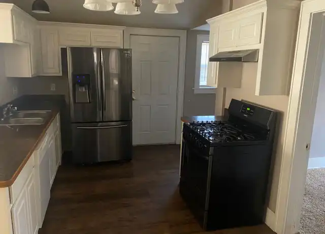 Property at 518 W Locust St, Durant, OK, 74701, 3 beds, 2 baths, [object Object]