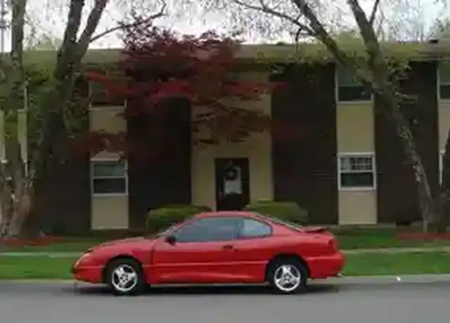 Property at 302 Estate Dr, O Fallon, IL, 62269, 2 beds, 1 bath, [object Object]