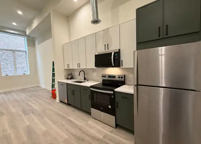 Property at 1455 Maple Ave Unit 208, Evanston, IL, 60201, 1 bed, 1.5 baths, [object Object]
