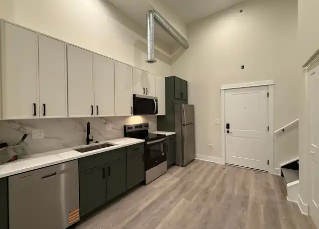 Property at 1455 Maple Ave Unit 208, Evanston, IL, 60201, 1 bed, 1.5 baths, [object Object]