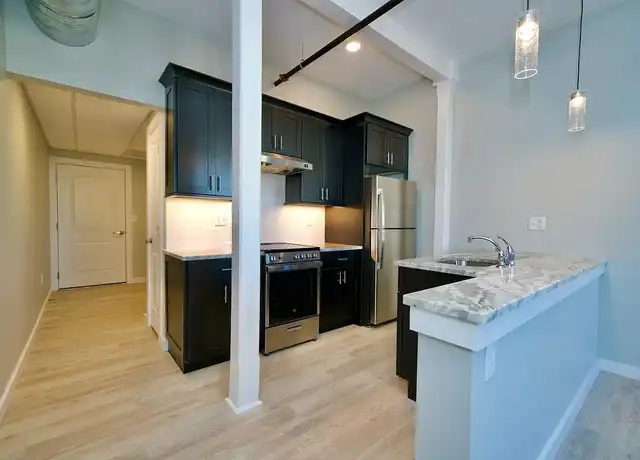 Property at 28 High St, Hartford, CT, 06103, 0 beds, 1 bath, [object Object]