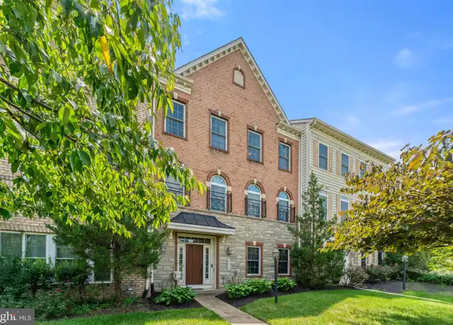 Property at 42524 Rowderbury Sq, Chantilly, VA, 20152, 3 beds, 3.5 baths, [object Object]
