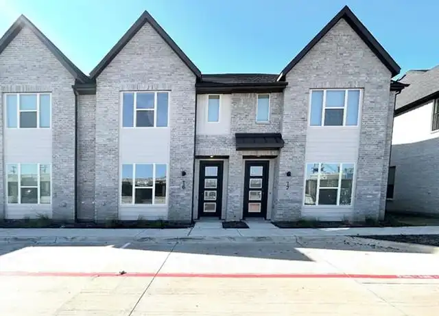 Property at 16 Red Hawk Dr, Farmers Branch, TX, 3 beds, 2.5 baths, [object Object]