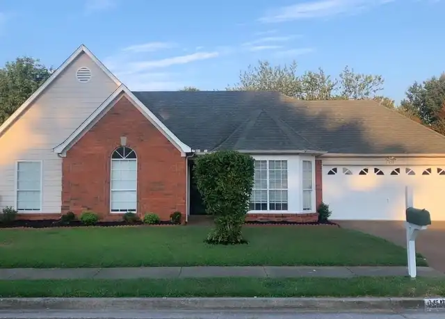 Property at 4558 Kings Grant Dr, Memphis, TN, 38125, 3 beds, 2 baths, [object Object]