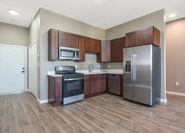 Property at 715 Crescent St Unit 4, Brockton, MA, 02302, 1 bed, 1 bath, [object Object]