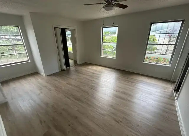 Property at 2129 E Illinois Ave, Dallas, TX, 75216, 3 beds, 2 baths, [object Object]