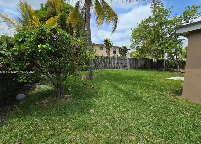 Property at 724 SW 7th Ter Unit 1-2, Hallandale Beach, FL, 33009, 1 bed, 1 bath, [object Object]