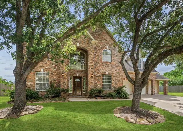 Property at 6026 Briar Hill Ct, Sugar Land, TX, 77479, 6 beds, 5.5 baths, [object Object]