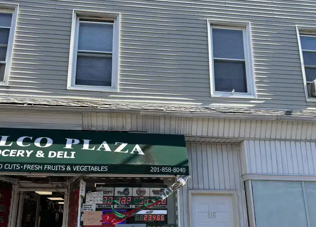 Property at 618 Broadway, Bayonne, NJ, 07002, 2 beds, 1 bath, [object Object]