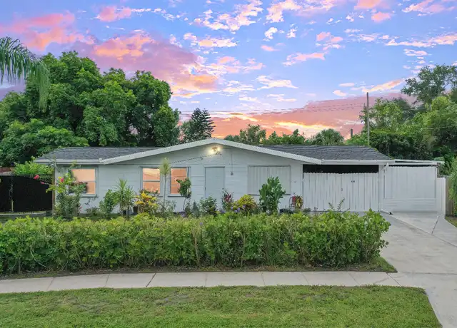 Property at 120 Banyan Dr, Port Saint Lucie, FL, 34952, 2 beds, 1.5 baths, [object Object]
