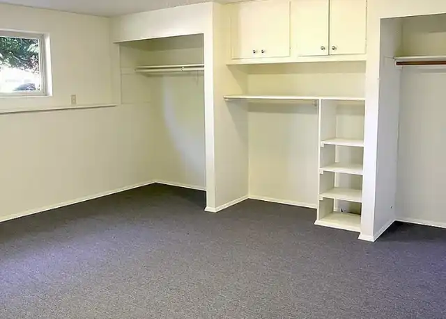 Property at 1308 Dayton Ave NE, Renton, WA, 98056, 4 beds, 2 baths, [object Object]