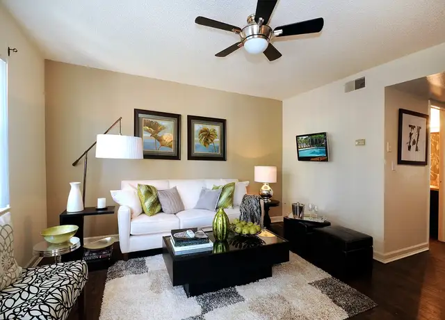 Photo of 6910 Interbay Blvd, Tampa, FL 33616