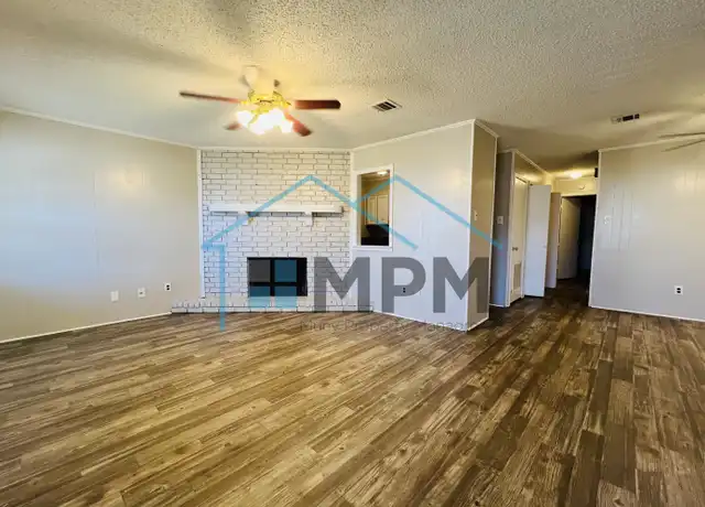 Property at 207 Westridge Dr, West Monroe, LA, 71291, 2 beds, 2 baths, [object Object]