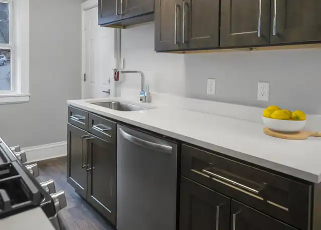 Property at 105 Highland Pl Unit 4, Ithaca, NY, 14850, 3 beds, 1 bath, [object Object]
