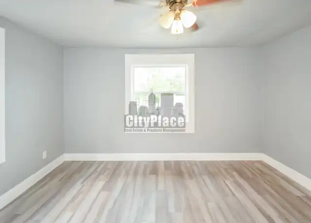 Property at 429 N Oakland Ave, Indianapolis, IN, 46201, 3 beds, 1 bath, [object Object]