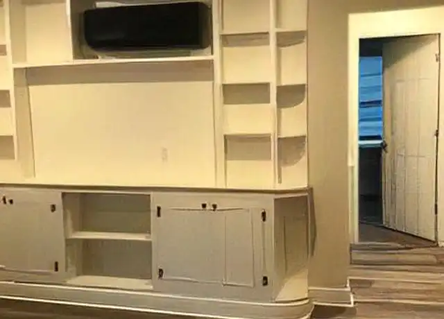Property at 724 N Monroe St Unit 6, Arlington, VA, 22201, 1 bed, 1 bath, [object Object]