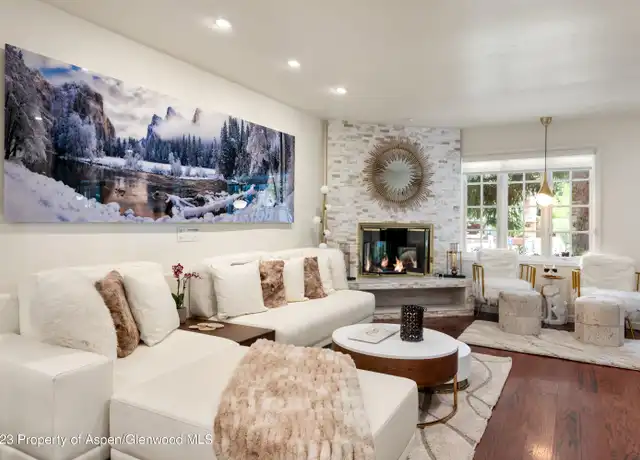 Property at 711 S Galena St Unit 20D, Aspen, CO, 81611, 4 beds, 4.5 baths, [object Object]