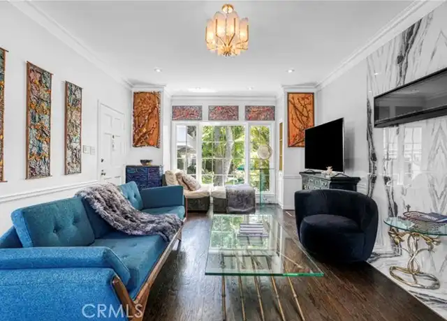 Property at 1325 N Hayworth Ave Unit A, West Hollywood, CA, 90046, 1 bed, 1 bath, [object Object]