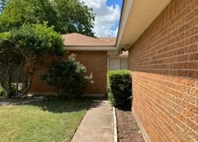 Property at 806 Country Aire Dr Unit A, Round Rock, TX, 78664, 2 beds, 1 bath, [object Object]