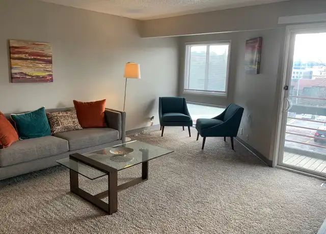 Property at 2555 Izard Ct Unit 2555IZE, Omaha, NE, 68131, 2 beds, 1 bath, [object Object]
