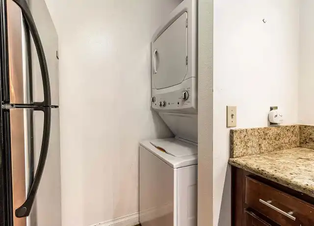 Property at 6725 Mission Gorge Rd, San Diego, CA, 92120, 1 bed, 1 bath, [object Object]