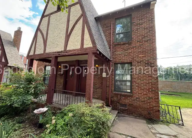 Property at 1817 S Baltimore Ave Unit 4, Tulsa, OK, 74119, 2 beds, 1 bath, [object Object]