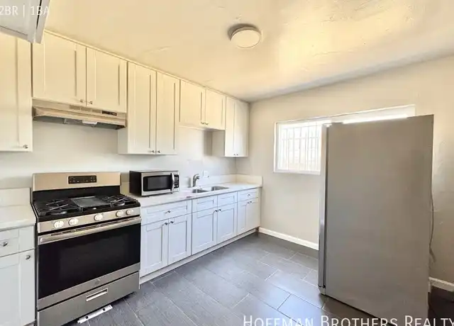 Property at 10910 S Avalon Blvd Unit 2, Los Angeles, CA, 90061, 2 beds, 1 bath, [object Object]