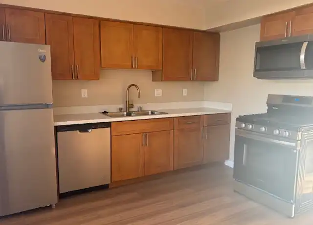 Property at 18 S Lake Dr Unit 8, Antioch, CA, 94509, 2 beds, 1 bath, [object Object]
