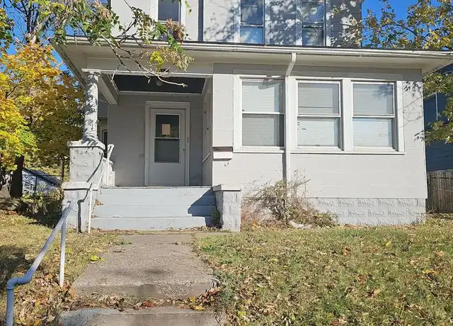 Property at 612 W 14th St, Davenport, IA, 52803, 3 beds, 3 baths, [object Object]