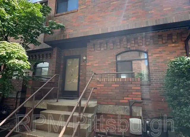 Property at 3242 Niagara Sq, Pittsburgh, PA, 15213, 3 beds, 1 bath, [object Object]