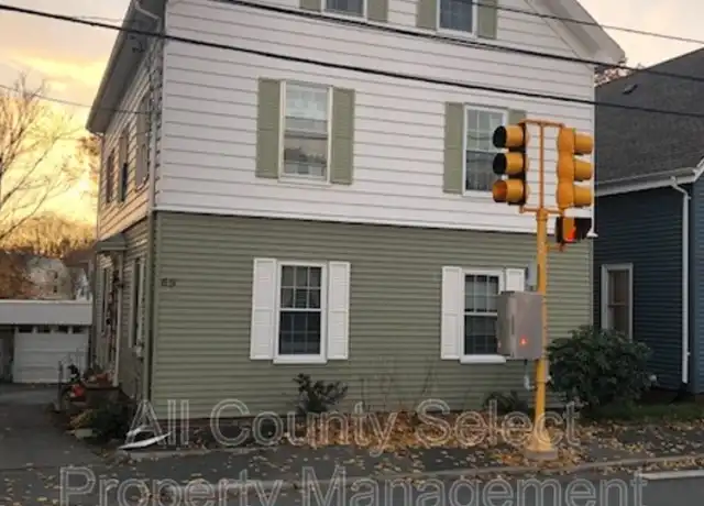 Property at 69 Tremont St Unit 1, Salem, MA, 01970, 2 beds, 1 bath, [object Object]