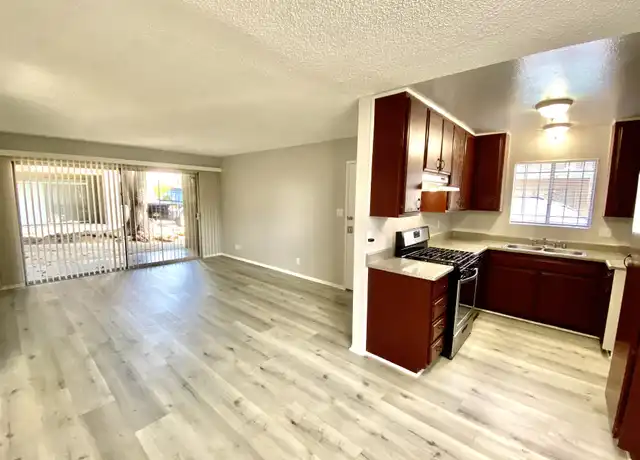 Property at 1890 Chestnut Ave Unit 101, Long Beach, CA, 90806, 2 beds, 1 bath, [object Object]