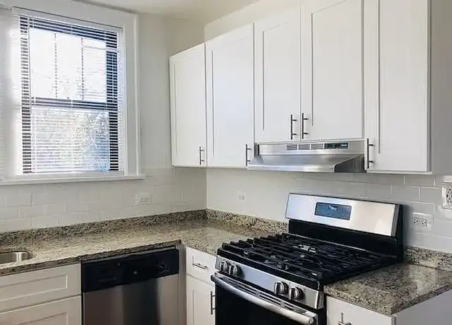 Property at 1235 Elmwood Ave, Evanston, IL, 60202, 2 beds, 1 bath, [object Object]