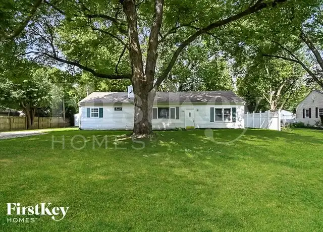 Property at 7338 Kingsley Dr, Indianapolis, IN, 46240, 4 beds, 2 baths, [object Object]
