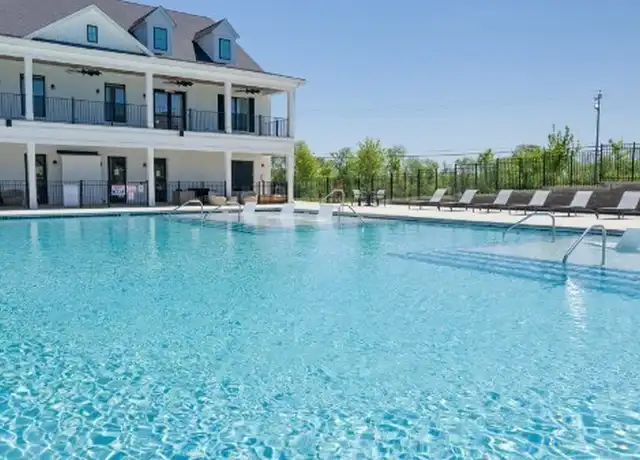 Property at 375 Beechcroft Rd, Spring Hill, TN, 37174, 2 beds, 2.5 baths, [object Object]