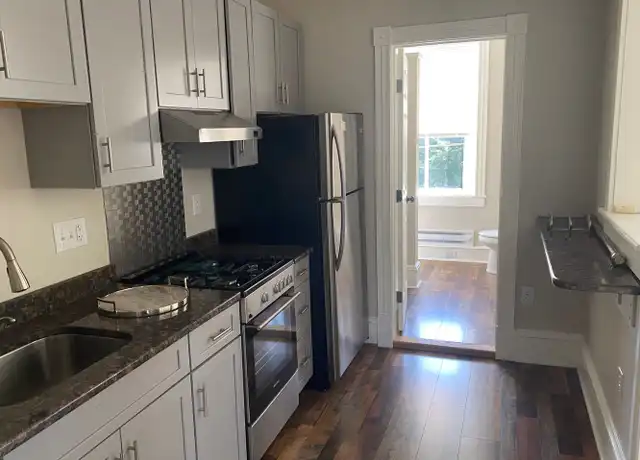Property at 48 S Lime St Apt 5- 3rd floor, Lancaster, PA, 17602, 1 bed, 1 bath, [object Object]