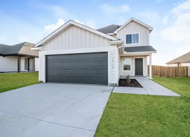 Property at 1910 Crimson Lake Blvd, El Reno, OK, 73036, 4 beds, 2.5 baths, [object Object]