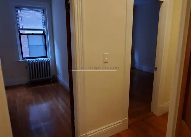 Property at 29 Park Ave Unit 17, Belmont, MA, 02478, 1 bed, 1 bath, [object Object]