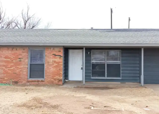 Property at 1802 E 2nd St, Lubbock, TX, 79403, 4 beds, 1 bath, [object Object]