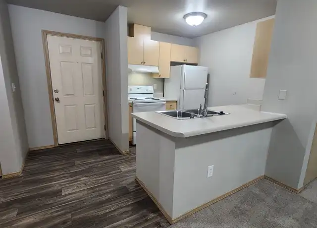 Property at 168 Norpoint Way NE Unit 202, Tacoma, WA, 98422, 1 bed, 1 bath, [object Object]