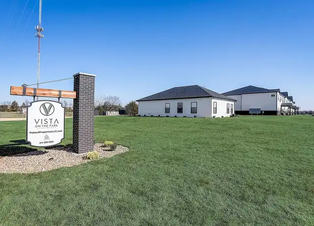 Property at Vista On The Park: Inspired Living, Designed for You - 100 Parkview Dr, Wright City, MO, 63390, 1 bed, 1 bath, [object Object]