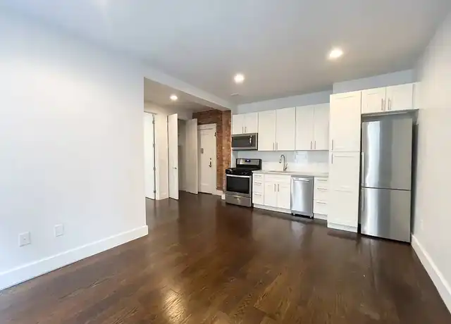 Property at 1782 Bay Ridge Pkwy Unit 7, Brooklyn, NY, 11204, 1 bed, 1 bath, [object Object]