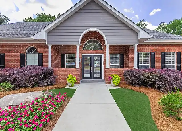 Property at Walden Glen Apartments - 336 N Belair Rd, Evans, GA, 30809, 1 bed, 1 bath, [object Object]