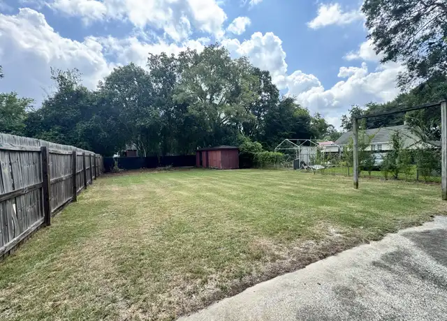 Property at 1704 15th Ave, Phenix City, AL, 36867, 2 beds, 1 bath, [object Object]