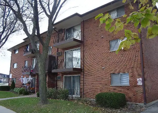 Property at 6360 Washington St Unit 2B, Chicago Ridge, IL, 60415, 2 beds, 1 bath, [object Object]