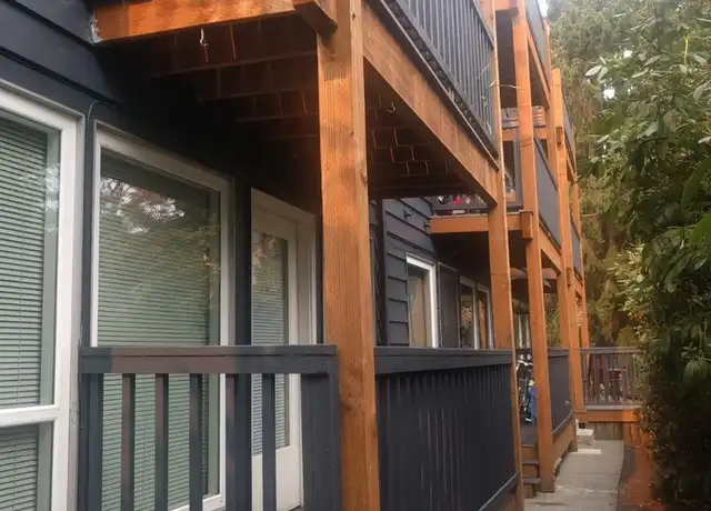 Property at 840 W Nickerson St Unit 09, Seattle, WA, 98119, 1 bed, 1 bath, [object Object]